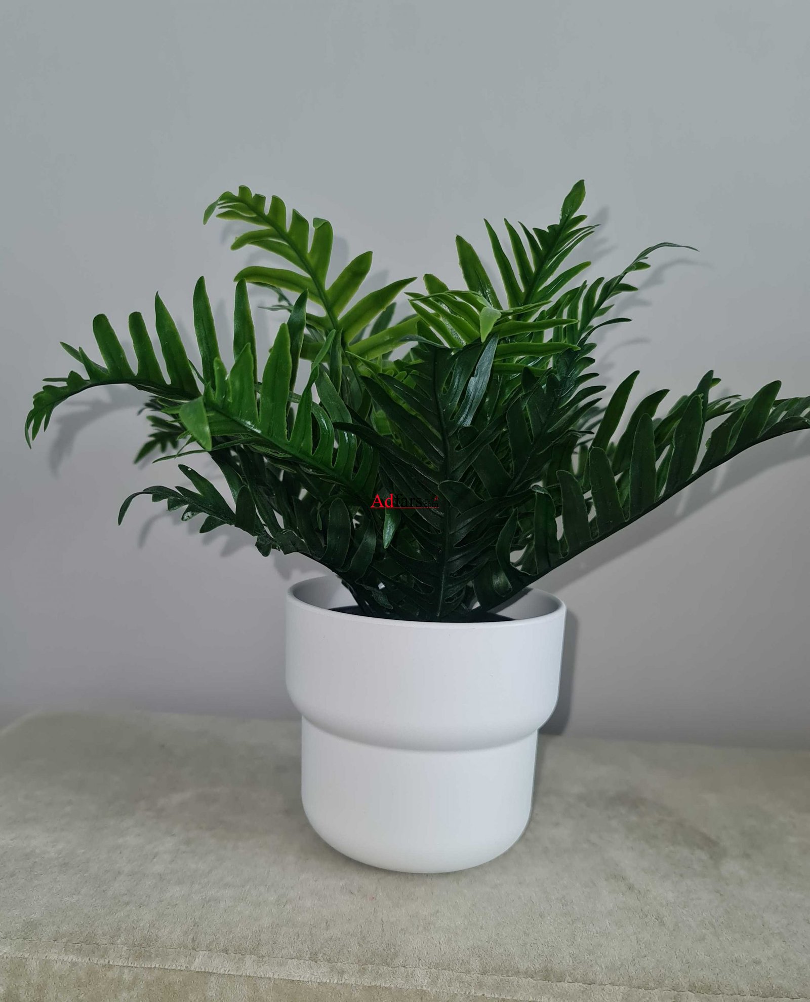 گلدان و گل ایکیا